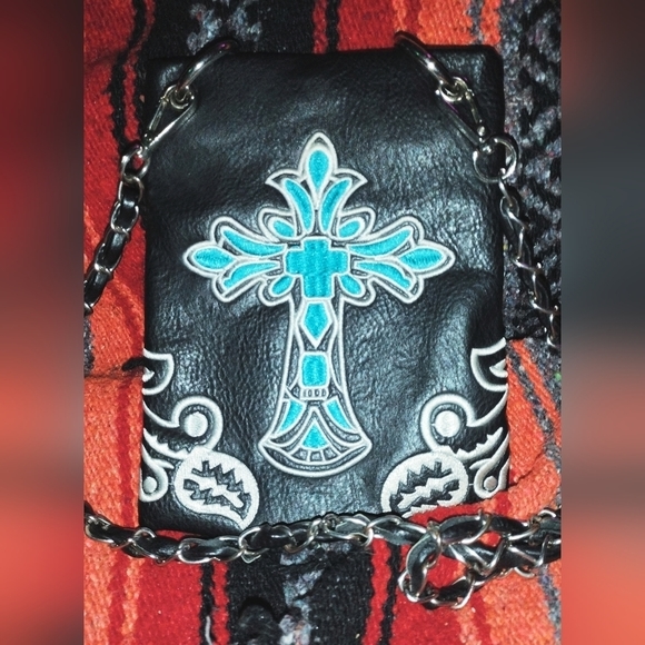 P&G Crossbody bag - Picture 2 of 13